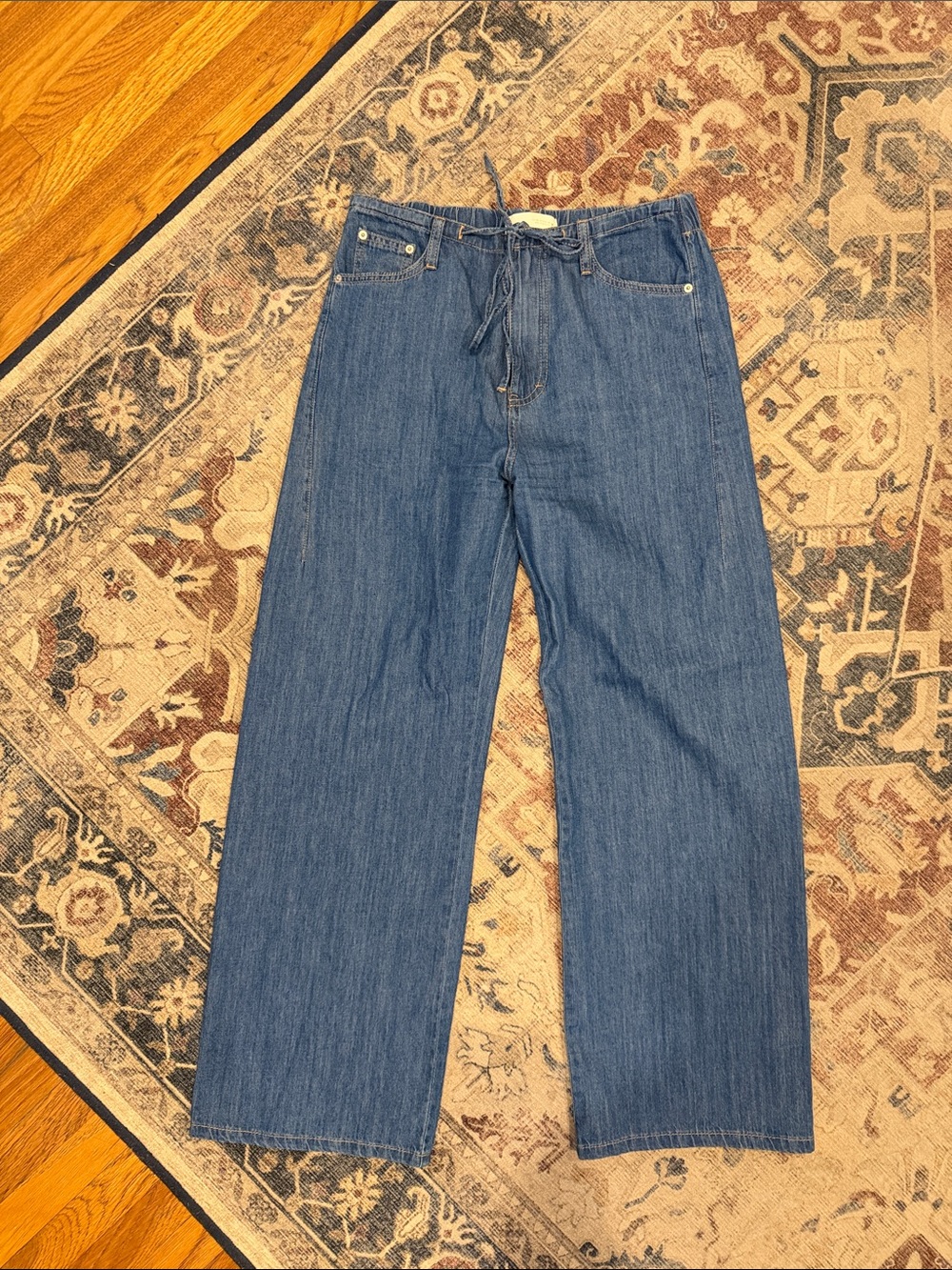 Women Light weight Blue Denim Relaxed Fit Jeans